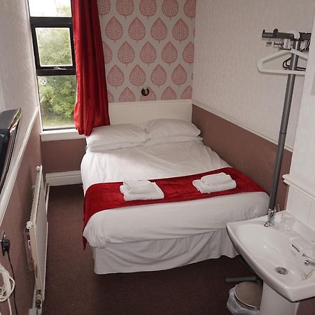 The Boundary Hotel - B&B Leeds  Exterior photo