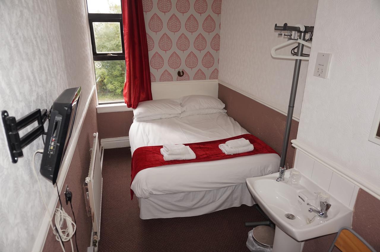 The Boundary Hotel - B&B Leeds  Exterior photo