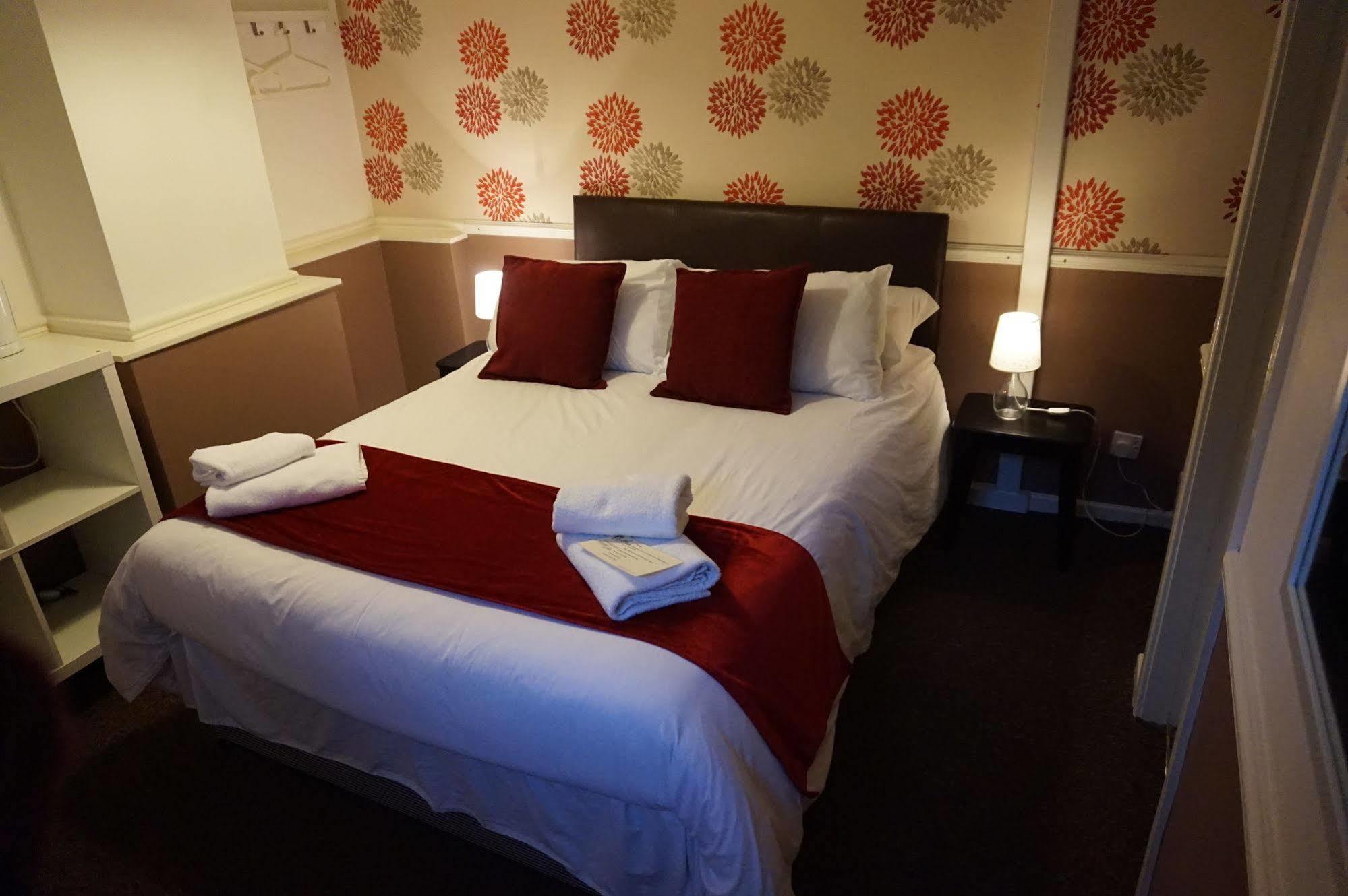 The Boundary Hotel - B&B Leeds  Exterior photo